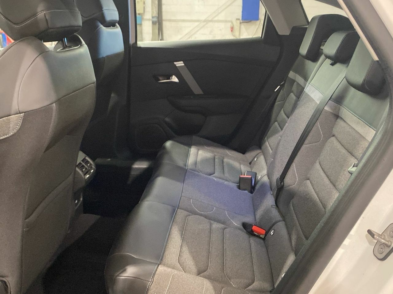 Citroën C4 BlueHDi 130 S&S Feel Pack EAT8 96 kW (130 CV) - foto 12