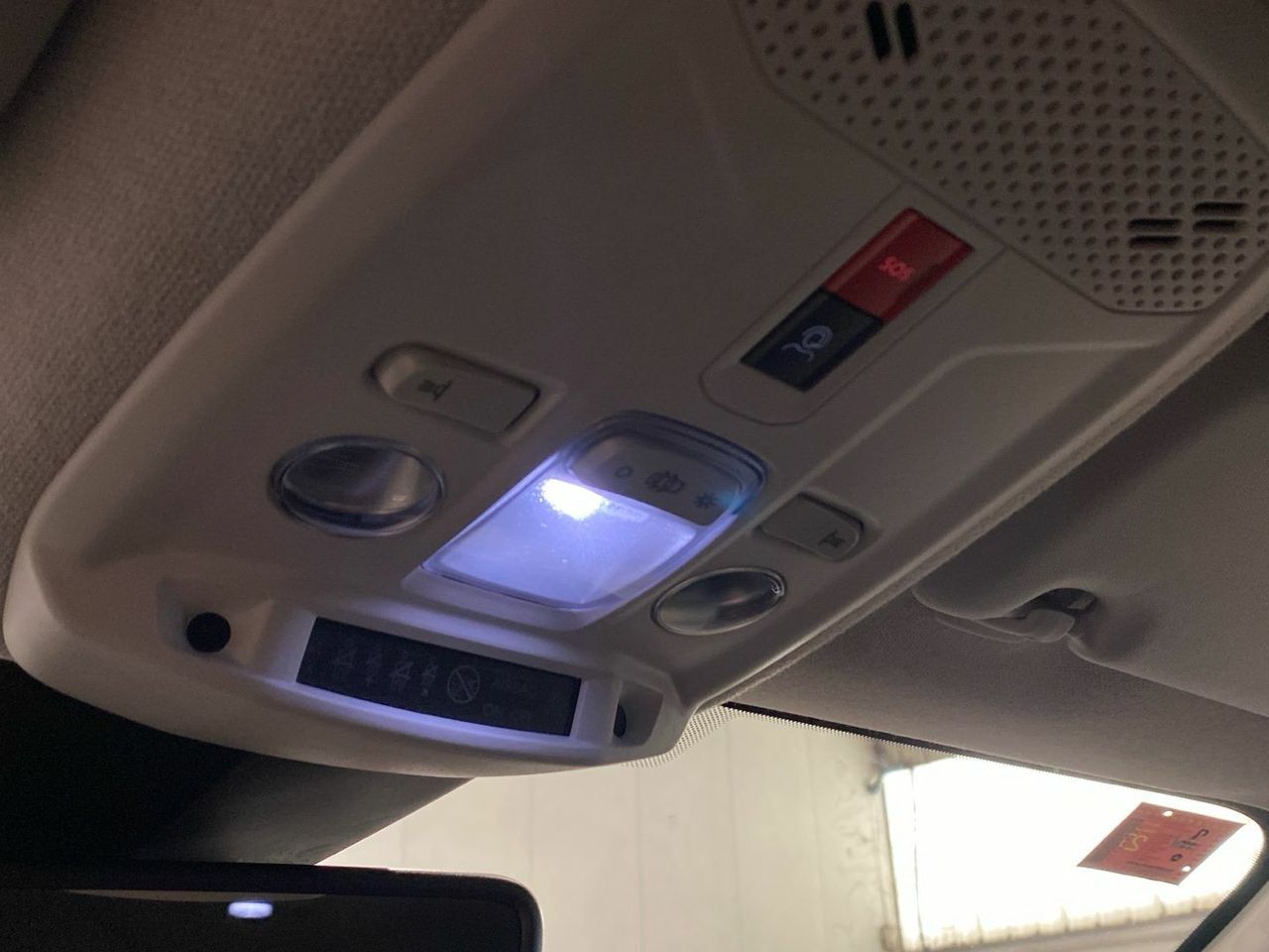 Citroën C4 BlueHDi 130 S&S Feel Pack EAT8 96 kW (130 CV) - foto 18