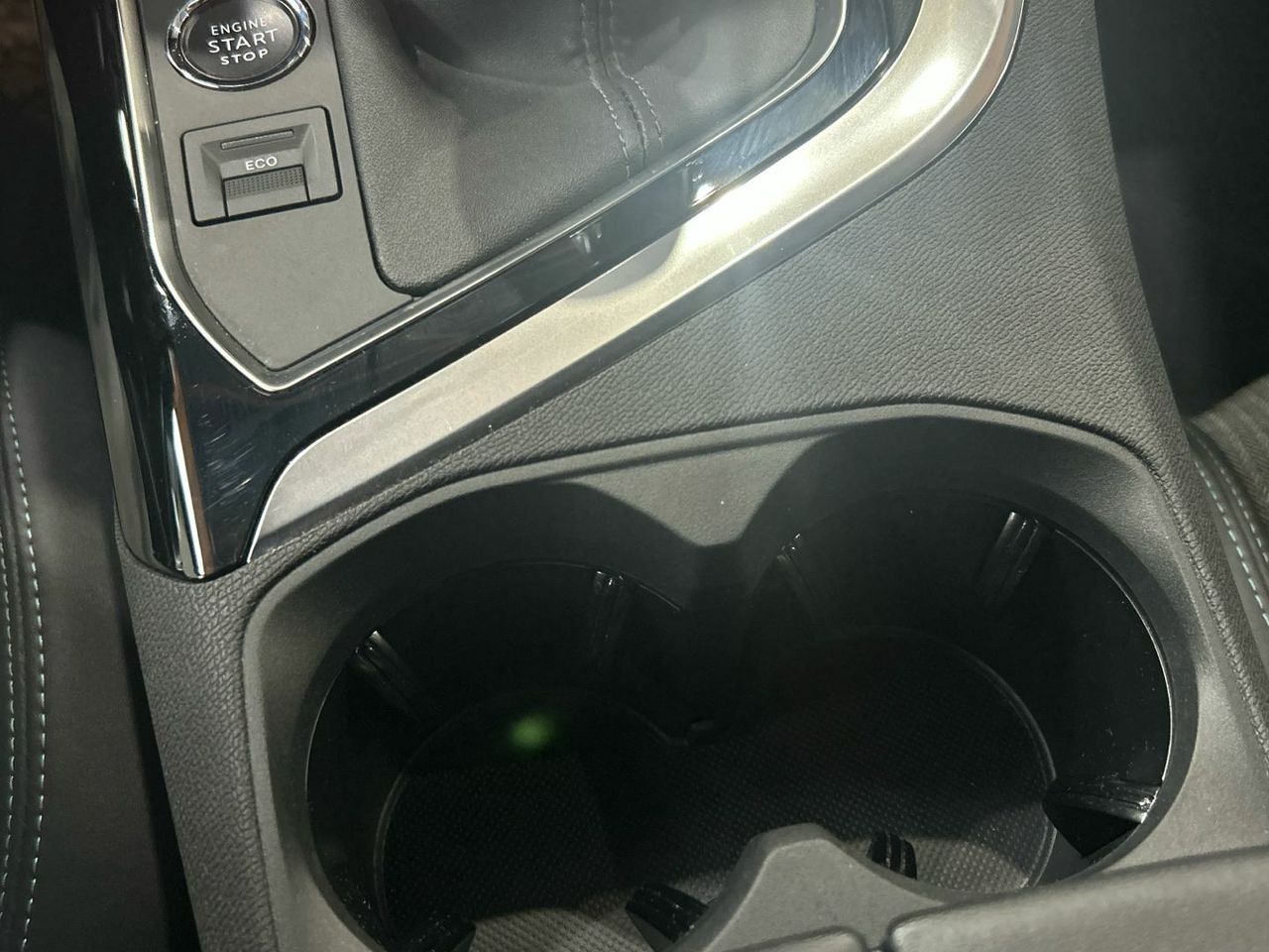 Peugeot 3008 PureTech 130 S&S Allure Pack 96 kW (130 CV) - foto 44