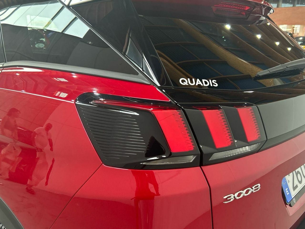 Peugeot 3008 PureTech 130 S&S Allure Pack 96 kW (130 CV) - foto 17