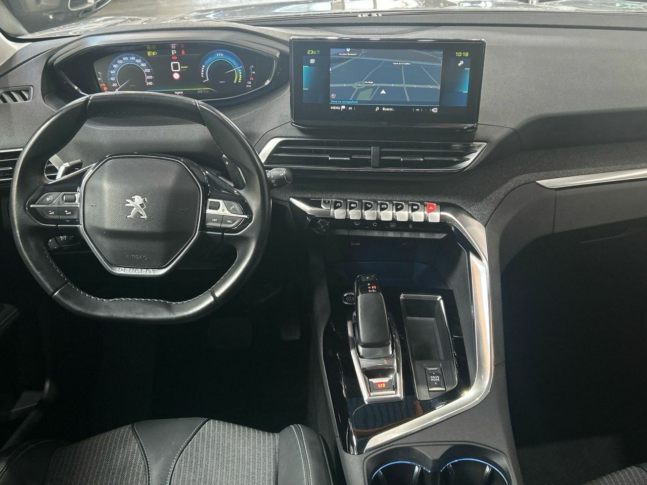 Peugeot 3008 Hybrid 225 Allure Pack e-EAT8 165 kW (225 CV) - foto 8