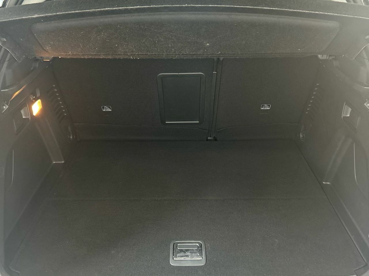 Peugeot 3008 Hybrid 225 Allure Pack e-EAT8 165 kW (225 CV) - foto 6