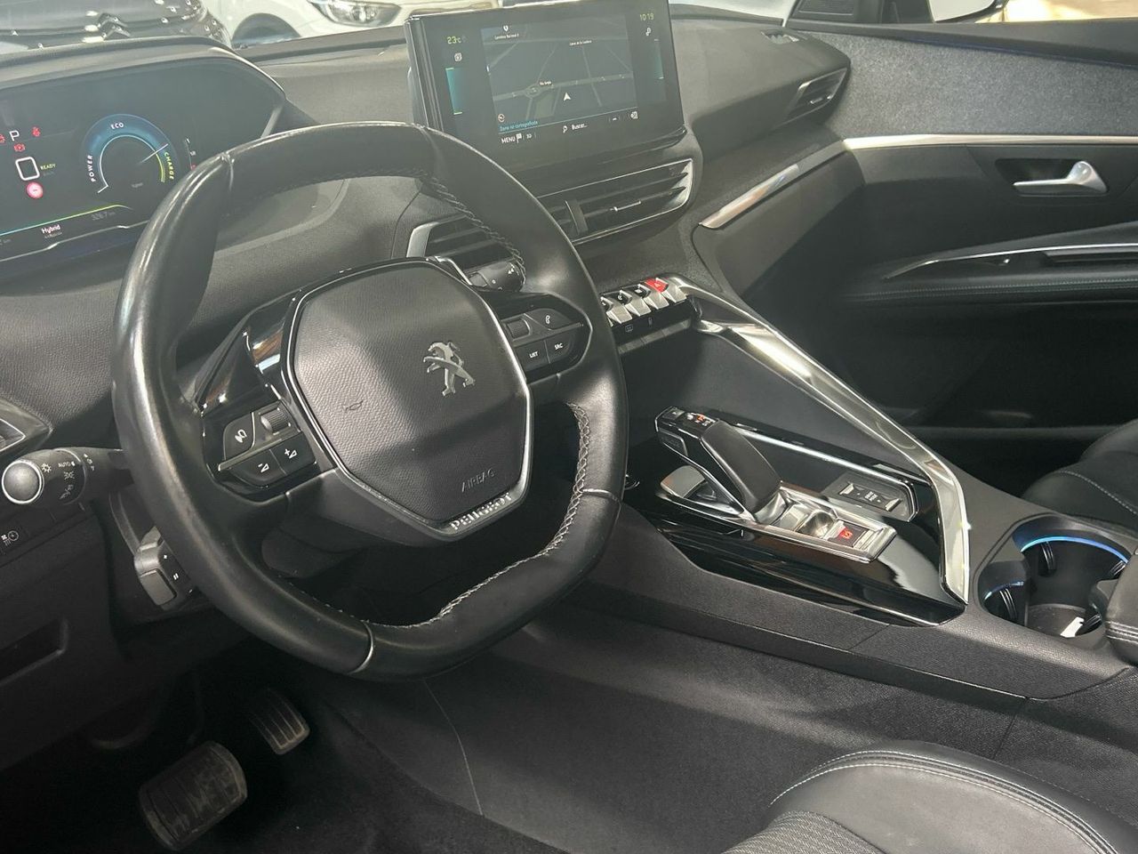 Peugeot 3008 Hybrid 225 Allure Pack e-EAT8 165 kW (225 CV) - foto 21