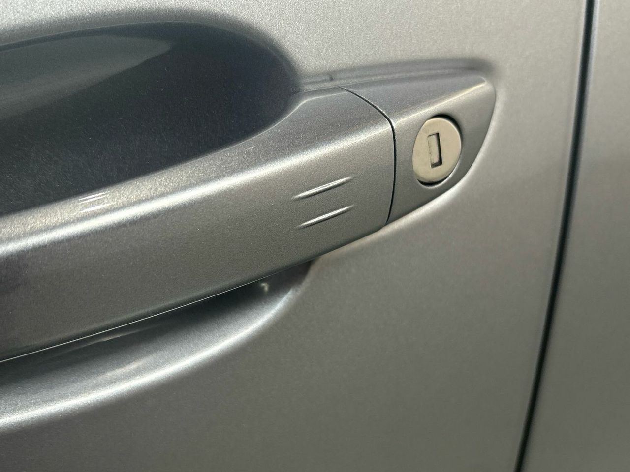 Peugeot 3008 Hybrid 225 Allure Pack e-EAT8 165 kW (225 CV) - foto 34