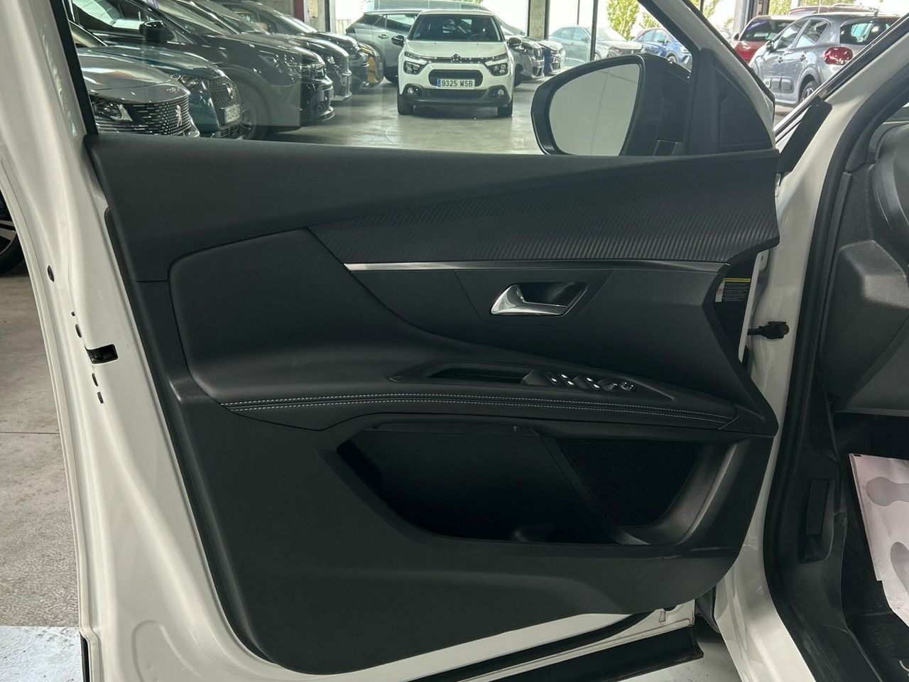 Peugeot 3008 BlueHDi 130 S&S Allure Pack EAT8 96 kW (130 CV) - foto 19