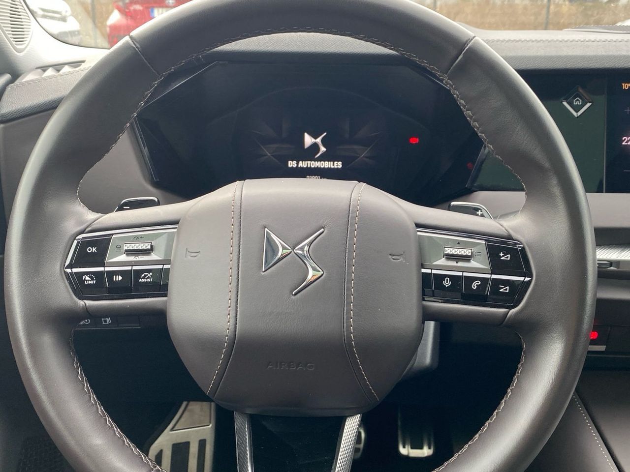 DS DS 4 E-TENSE 225 La Premiere 165 kW (225 CV) - foto 9