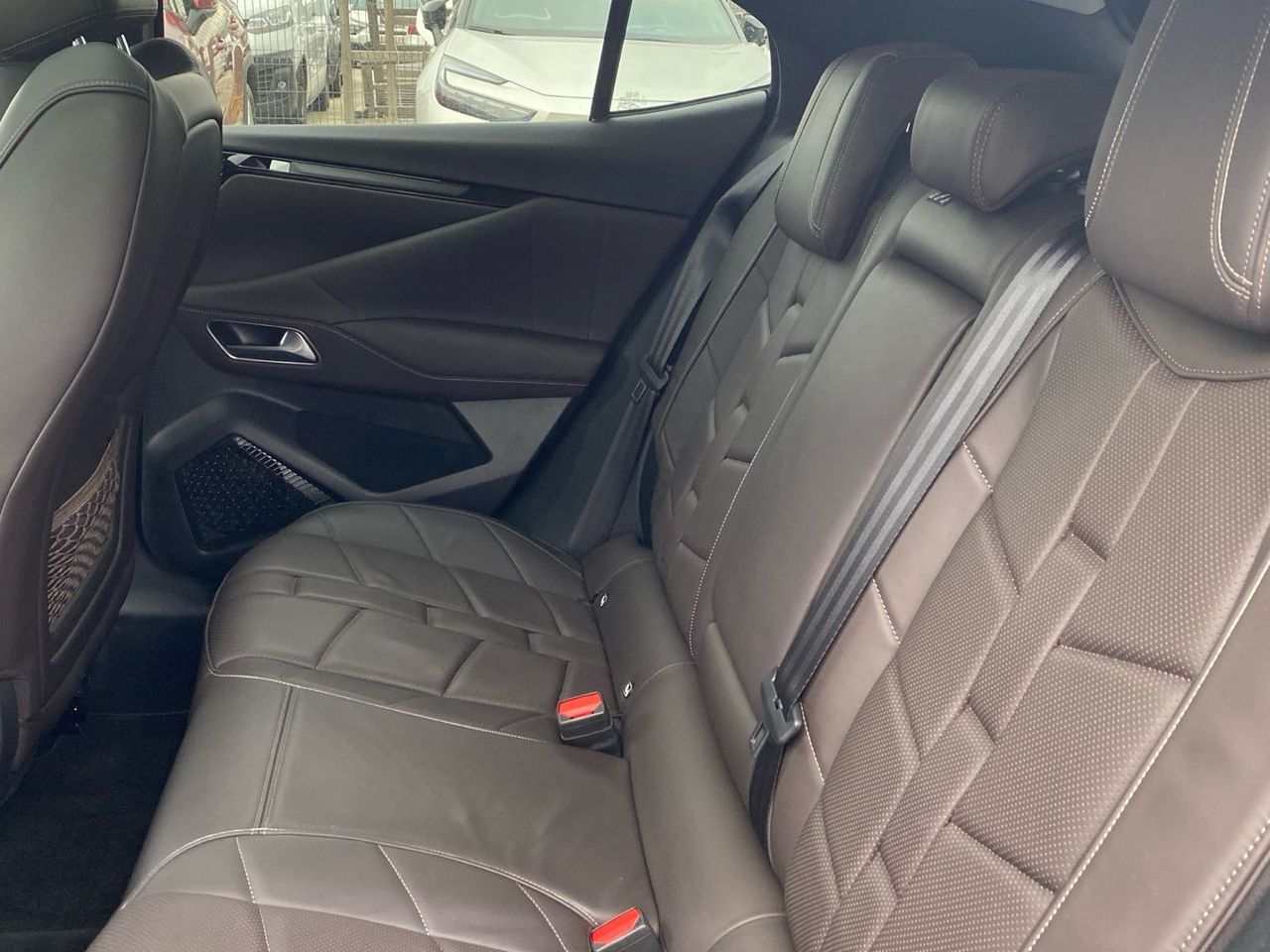 DS DS 4 E-TENSE 225 La Premiere 165 kW (225 CV) - foto 12