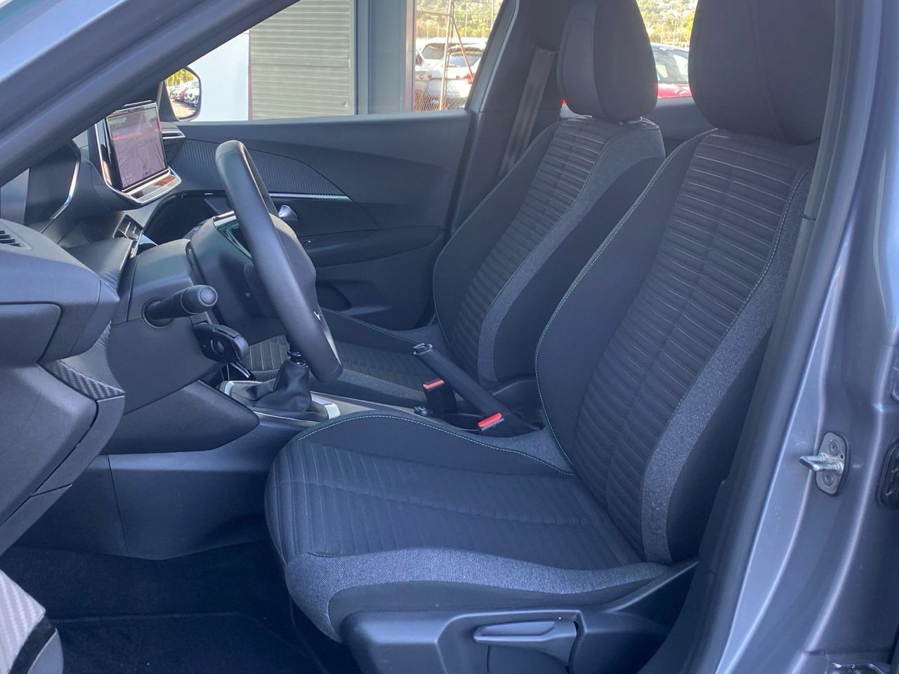 Peugeot 2008 PureTech 100 S&S Active 75 kW (100 CV) - foto 11