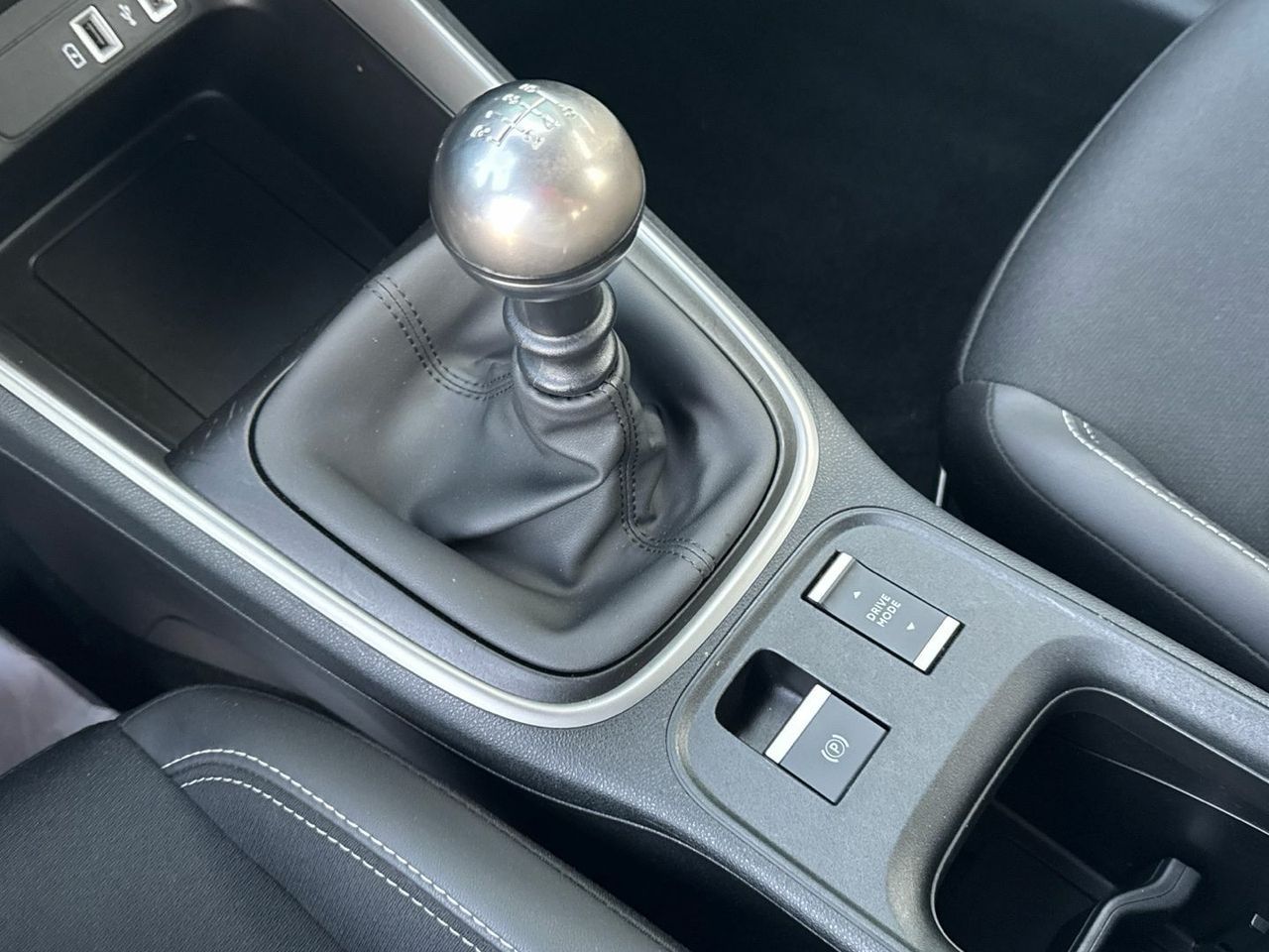 Jeep Avenger 1.2 G Altitude 74 kW (100 CV) - foto 14