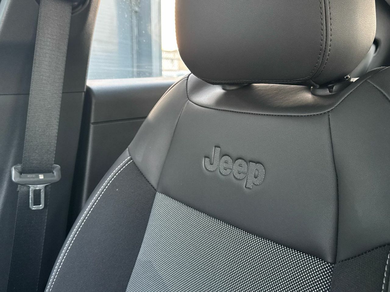 Jeep Avenger 1.2 G Altitude 74 kW (100 CV) - foto 35