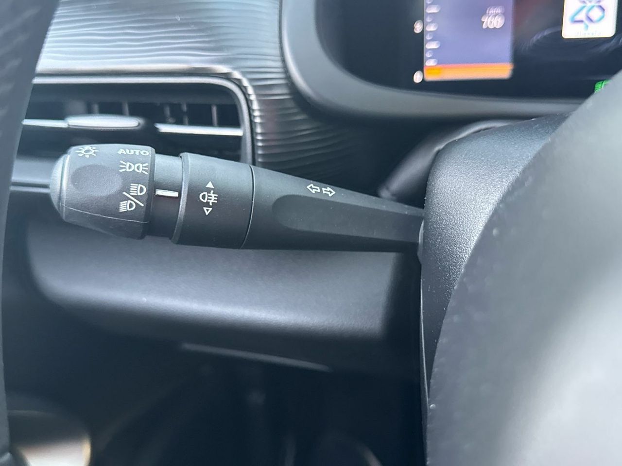 Jeep Avenger 1.2 G Altitude 74 kW (100 CV) - foto 37