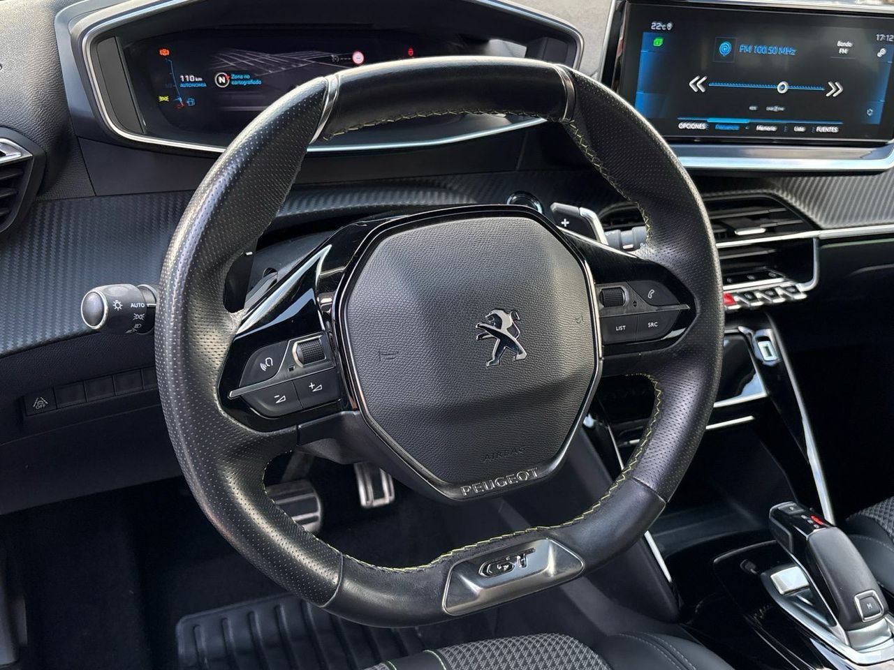 Peugeot 2008 PureTech 130 S&S GT EAT8 96 kW (130 CV) - foto 21