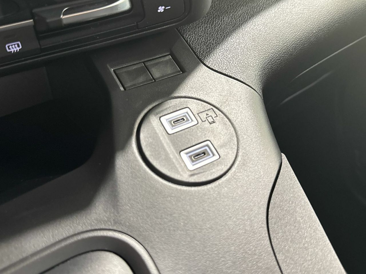 Peugeot Rifter BlueHDi 130 S&S GT Standard Auto 96 kW (130 C - foto 34