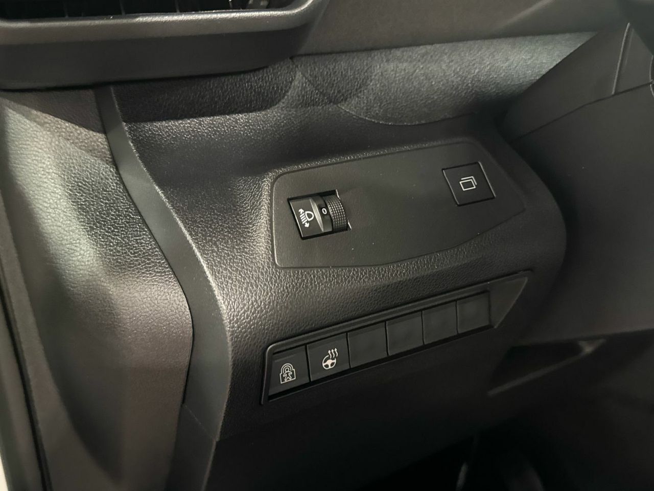 Peugeot Rifter BlueHDi 130 S&S GT Standard Auto 96 kW (130 C - foto 29