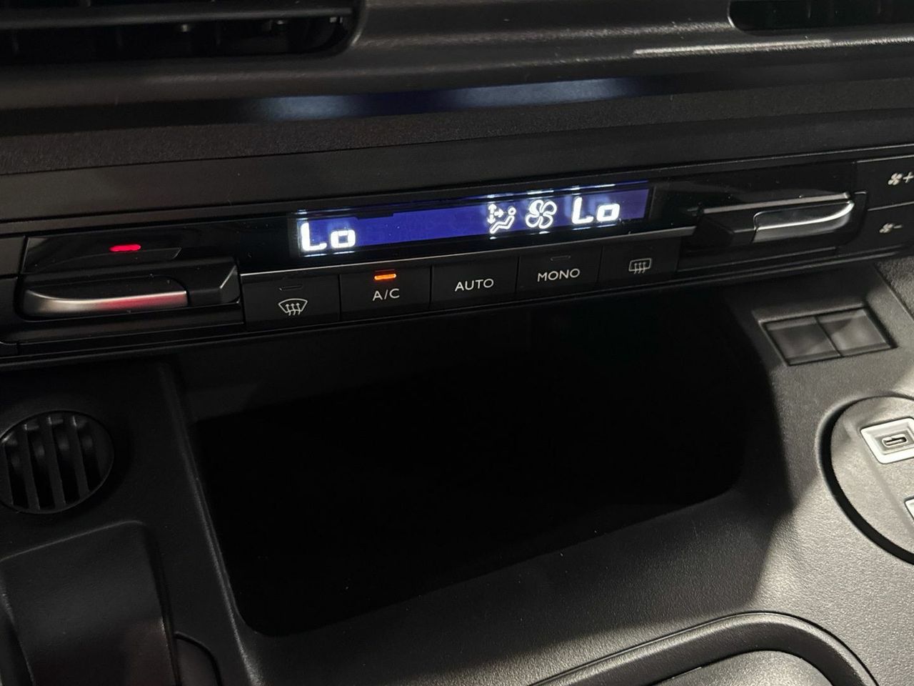 Peugeot Rifter BlueHDi 130 S&S GT Standard Auto 96 kW (130 C - foto 34