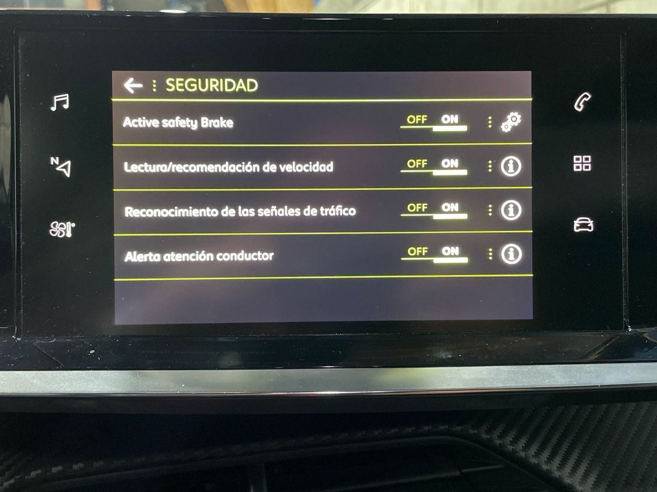 Peugeot 2008 PureTech 130 S&S GT Line 96 kW (130 CV) - foto 52