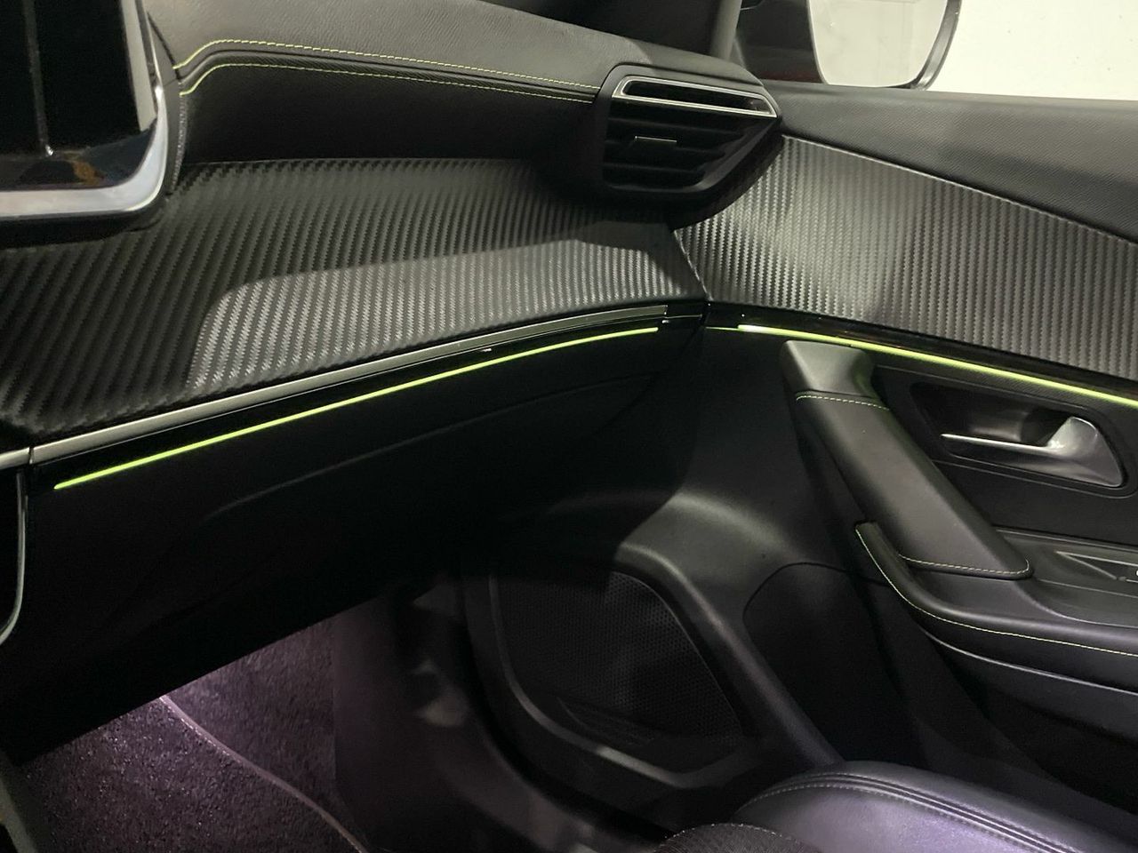 Peugeot 2008 PureTech 130 S&S GT Line 96 kW (130 CV) - foto 35