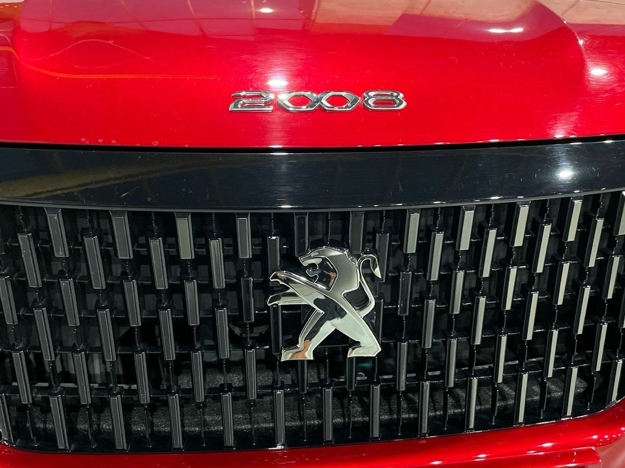 Peugeot 2008 PureTech 130 S&S GT Line 96 kW (130 CV) - foto 33