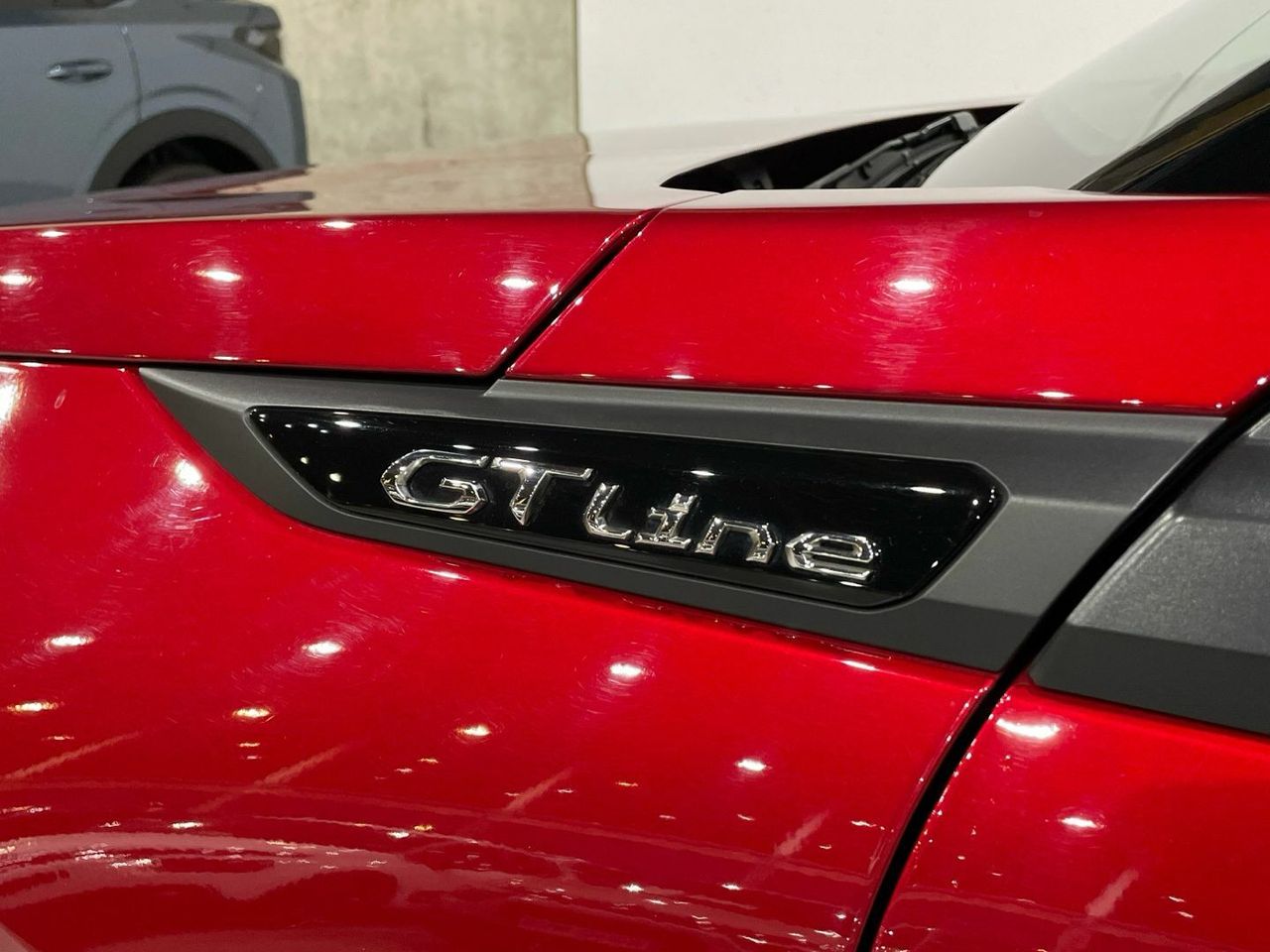 Peugeot 2008 PureTech 130 S&S GT Line 96 kW (130 CV) - foto 31