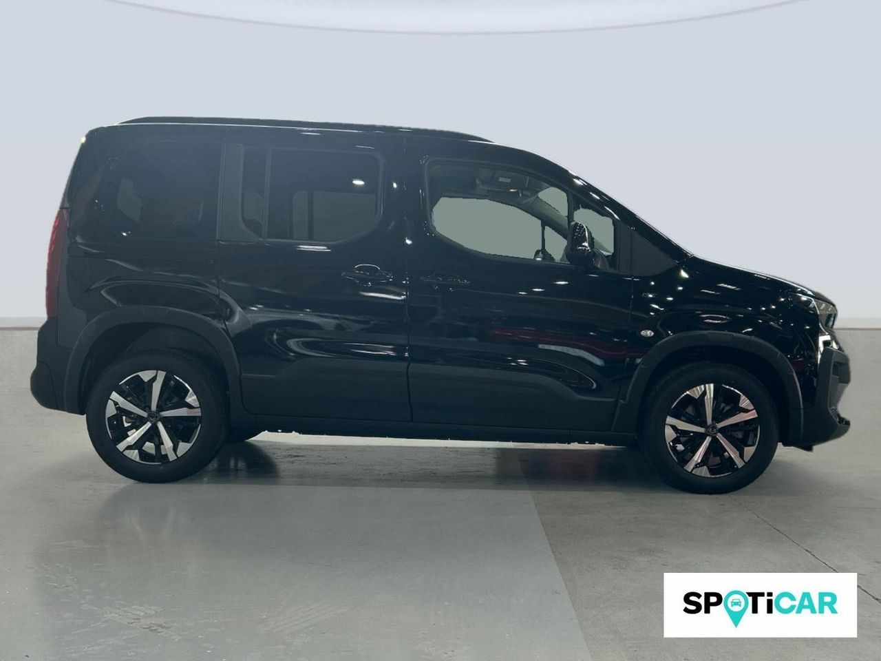 Peugeot Rifter BlueHDi 130 S&S GT Standard Auto 96 kW (130 C - foto 4