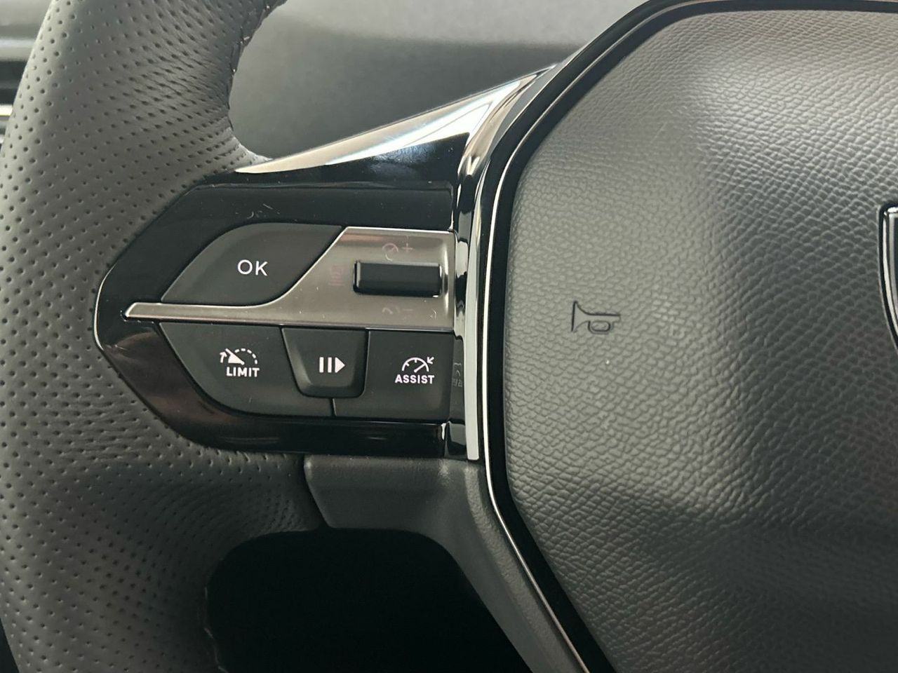 Peugeot Rifter BlueHDi 130 S&S GT Standard Auto 96 kW (130 C - foto 20