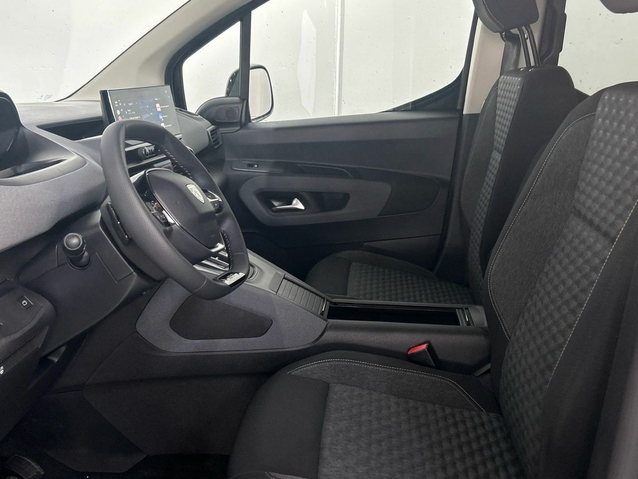 Peugeot Rifter BlueHDi 130 S&S GT Standard Auto 96 kW (130 C - foto 11