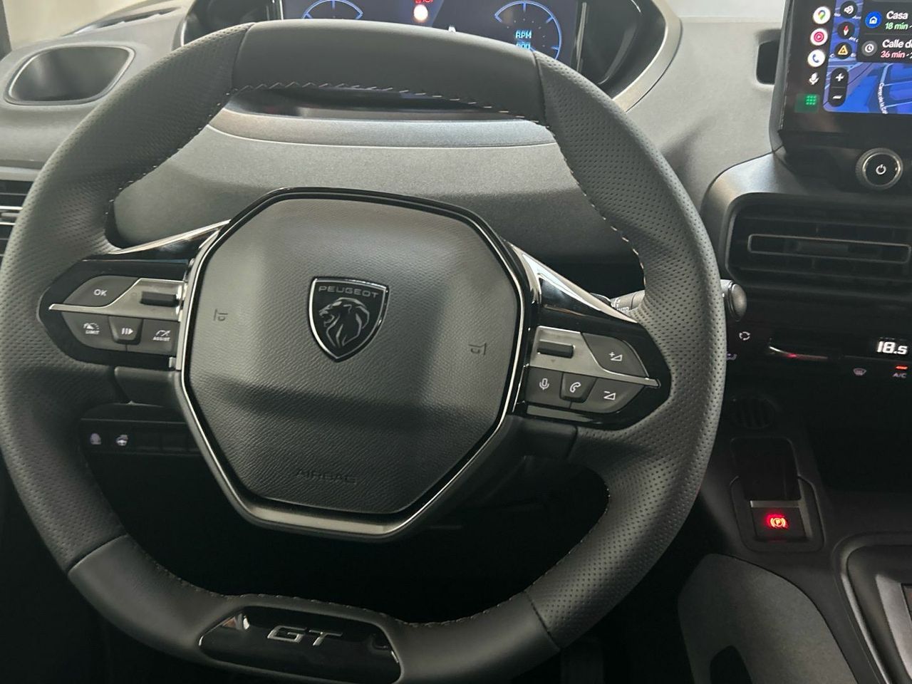 Peugeot Rifter BlueHDi 130 S&S GT Standard Auto 96 kW (130 C - foto 9