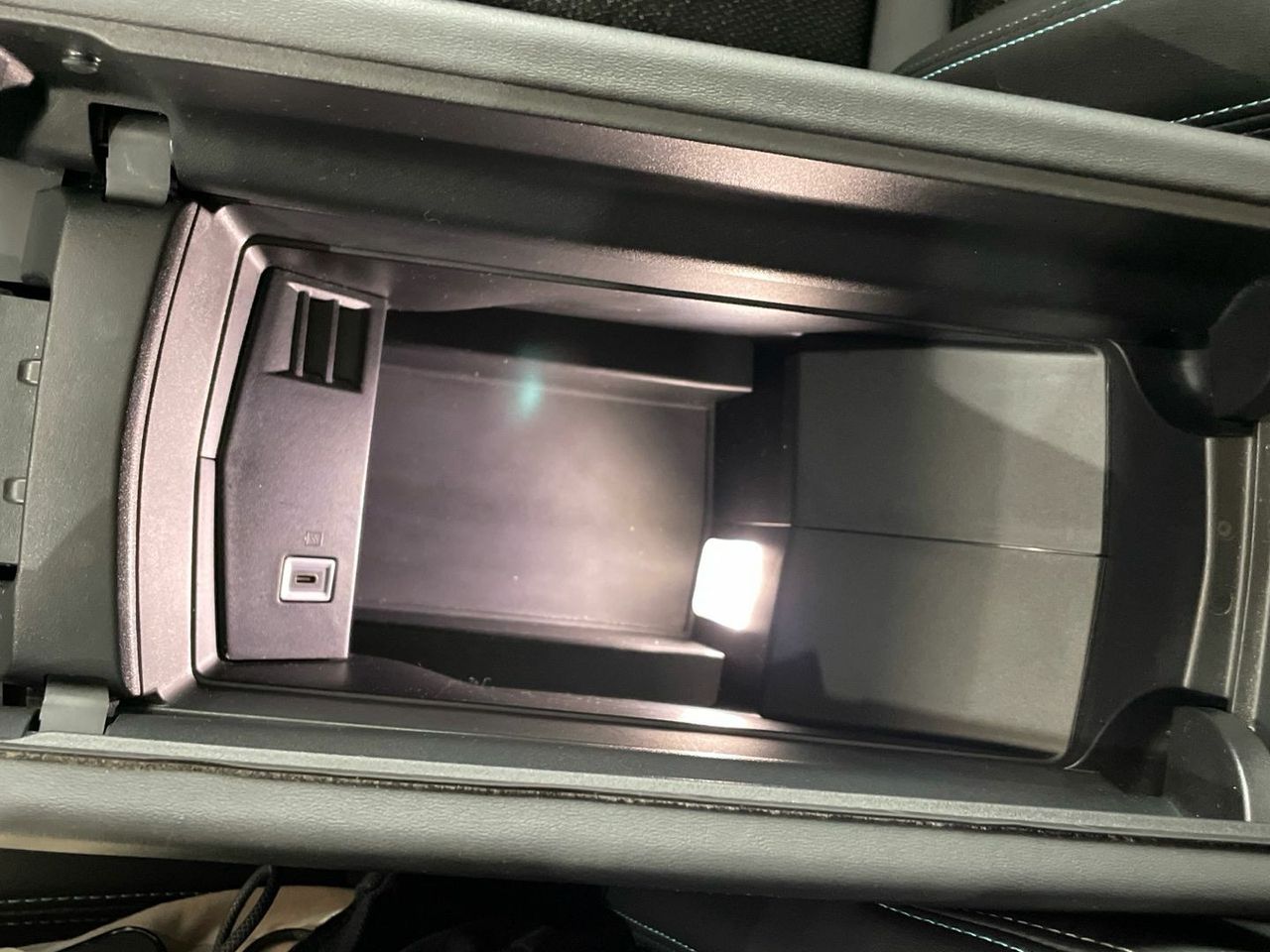 Peugeot 308 BlueHDi 130 S&S Allure Pack 96 kW (130 CV) - foto 42