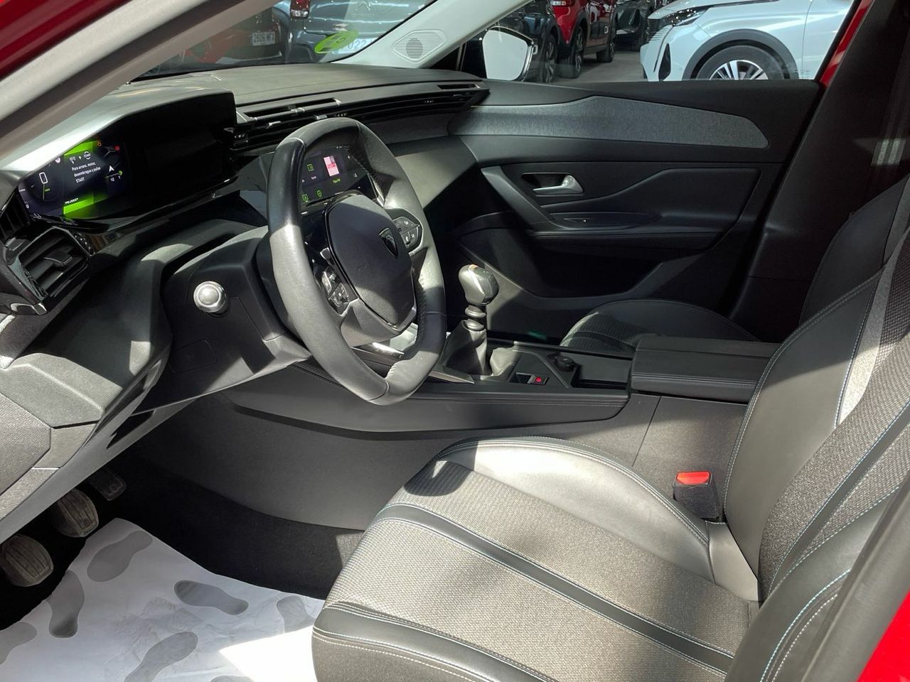 Peugeot 308 BlueHDi 130 S&S Allure Pack 96 kW (130 CV) - foto 11