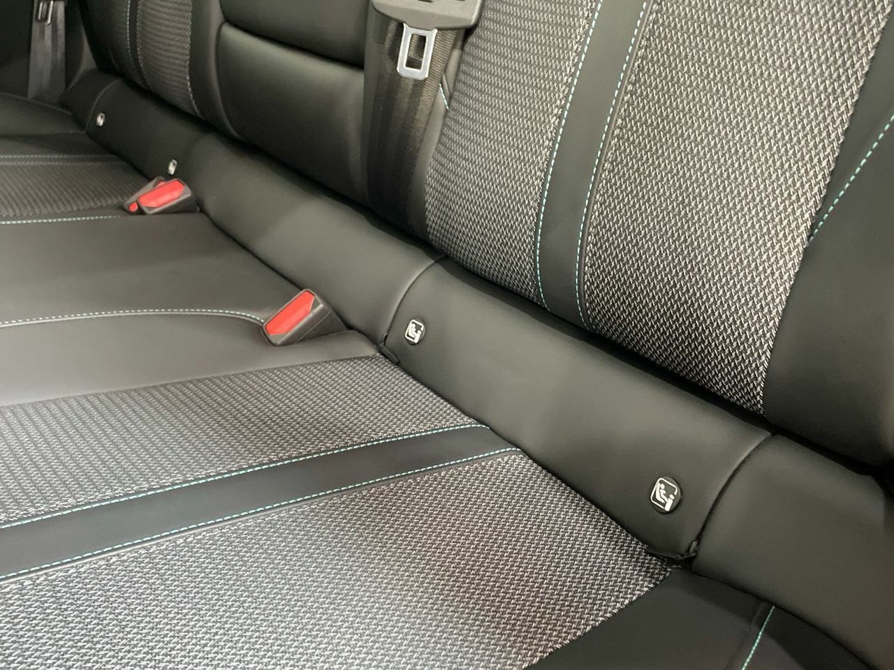 Peugeot 308 BlueHDi 130 S&S Allure Pack 96 kW (130 CV) - foto 49