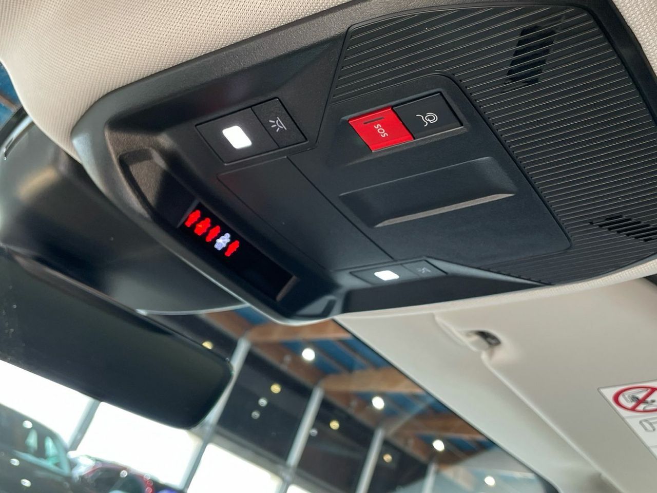 Peugeot 308 BlueHDi 130 S&S Allure Pack 96 kW (130 CV) - foto 18