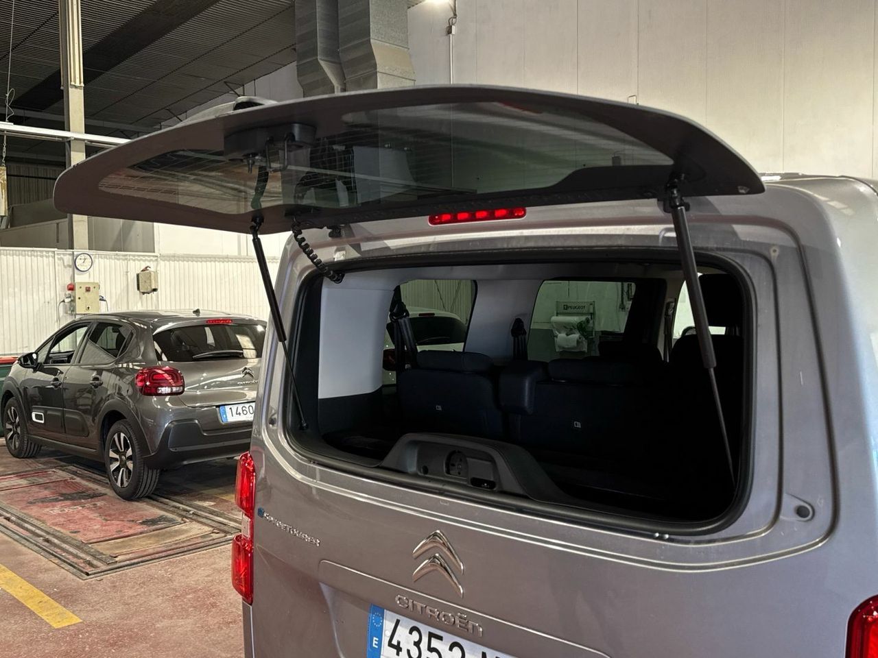 Citroën ë-Spacetourer 50 KWh Talla M Business 100 kW (136 CV - foto 32