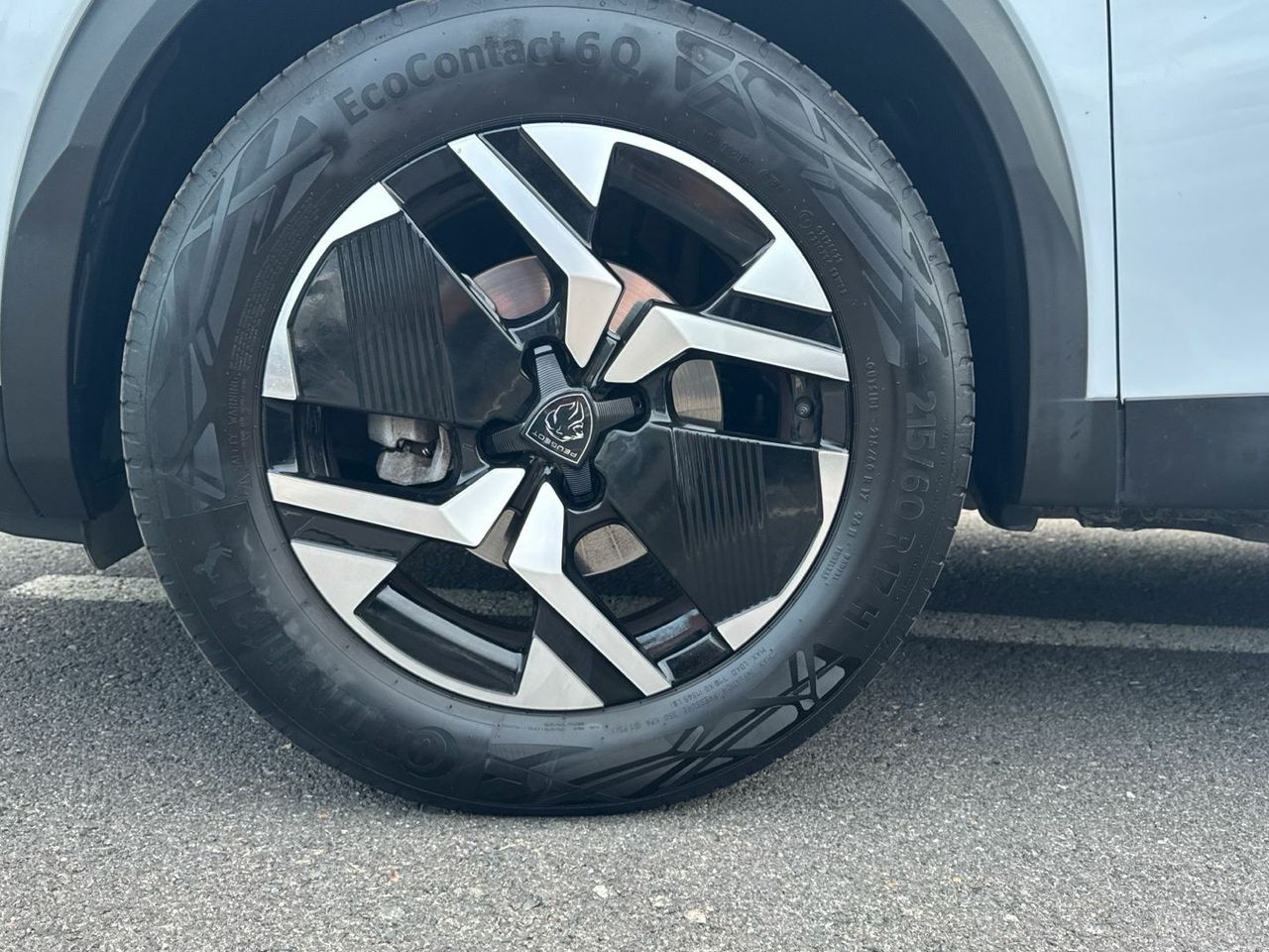 Peugeot 2008 PureTech 130 S&S Allure EAT8 96 kW (130 CV) - foto 13