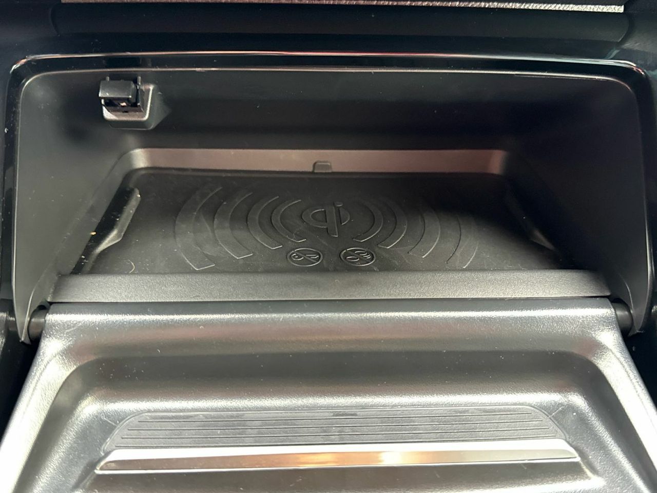 Peugeot 2008 PureTech 130 S&S GT EAT8 96 kW (130 CV) - foto 26