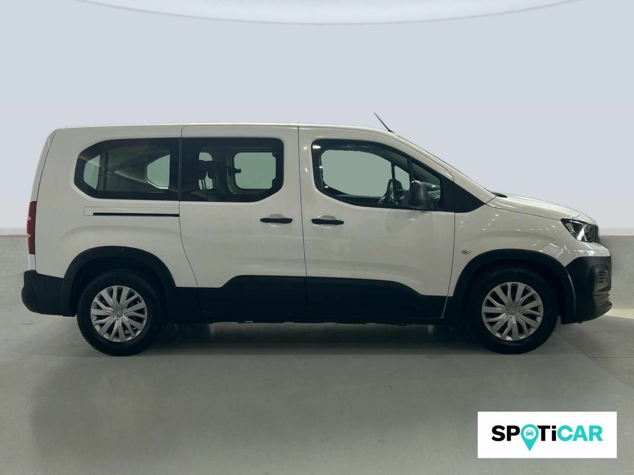 Peugeot Rifter BlueHDi 100 Access Standard 73 kW (100 CV) - foto 4