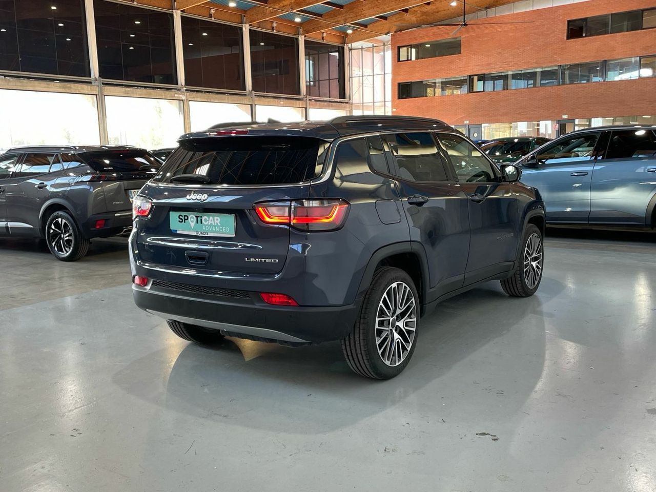 Jeep Compass 1.6 Multijet Limited 4x2 96 kW (130 CV) - foto 24