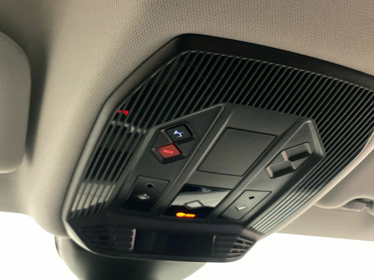 DS DS 4 E-TENSE 225 Performance Line + Auto 165 kW (225 CV) - foto 18