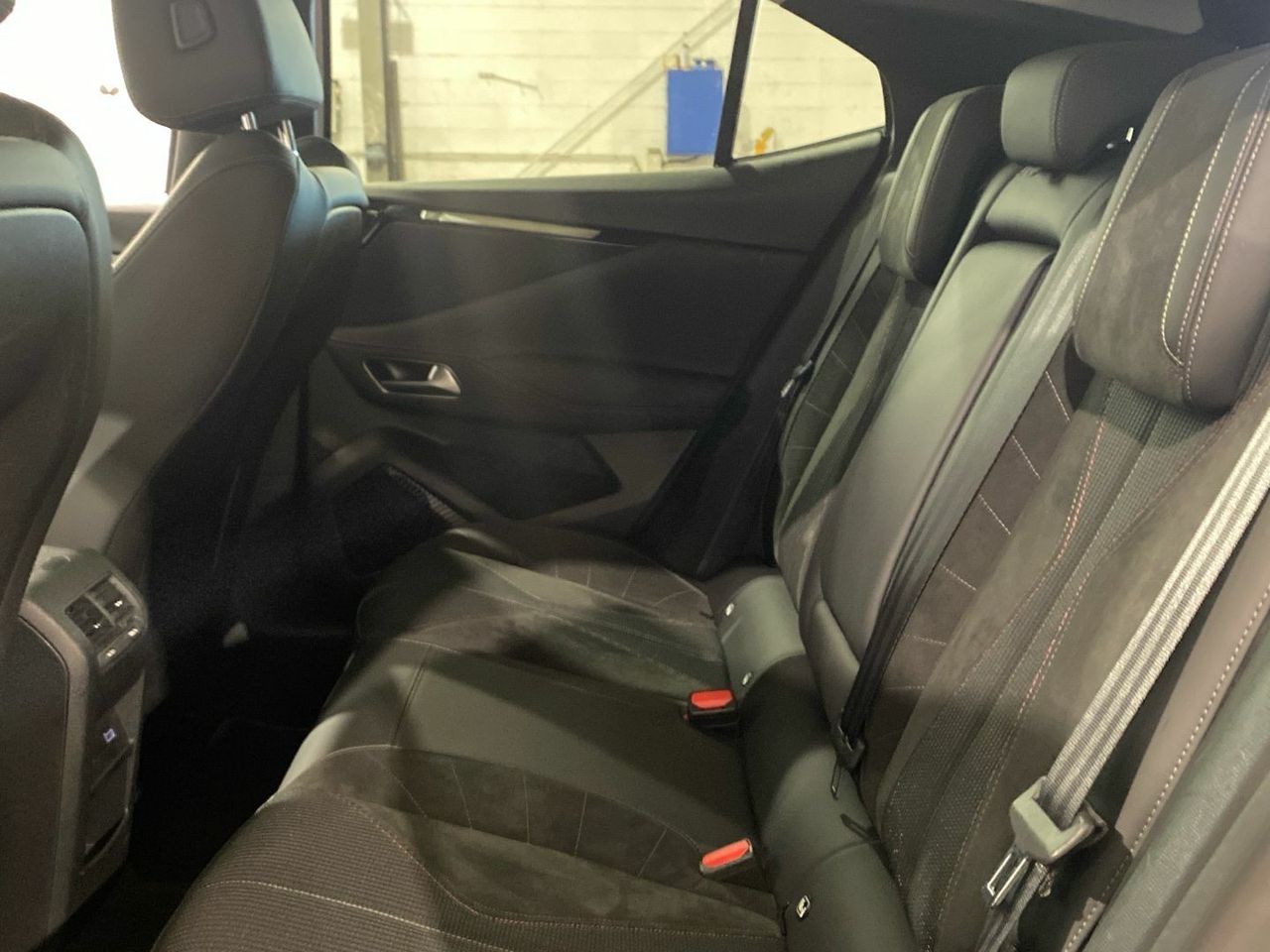 DS DS 4 E-TENSE 225 Performance Line + Auto 165 kW (225 CV) - foto 12