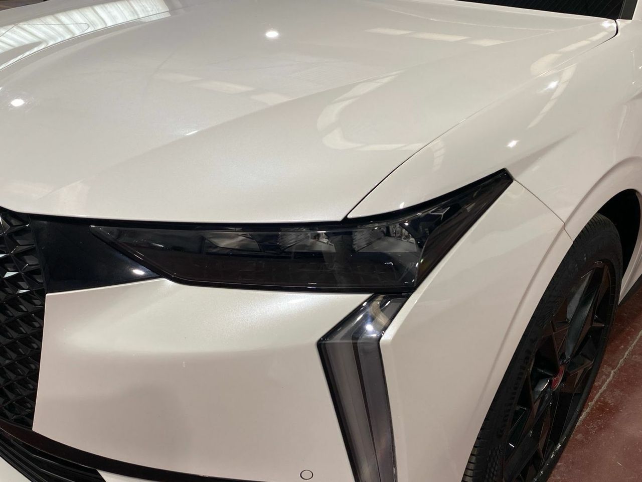 DS DS 4 E-TENSE 225 Performance Line + Auto 165 kW (225 CV) - foto 16