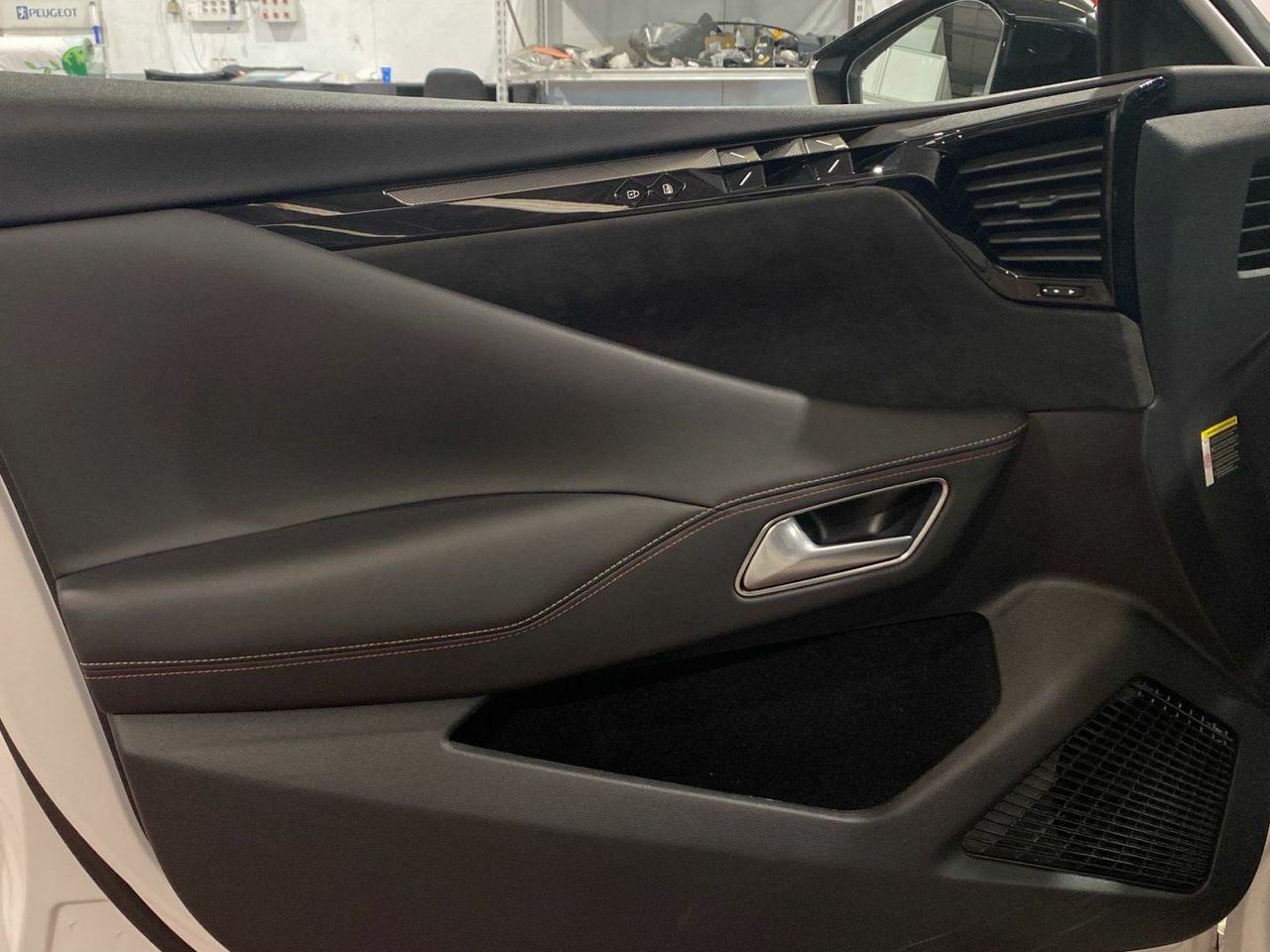 DS DS 4 E-TENSE 225 Performance Line + Auto 165 kW (225 CV) - foto 19
