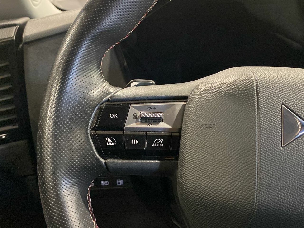 DS DS 4 E-TENSE 225 Performance Line + Auto 165 kW (225 CV) - foto 20