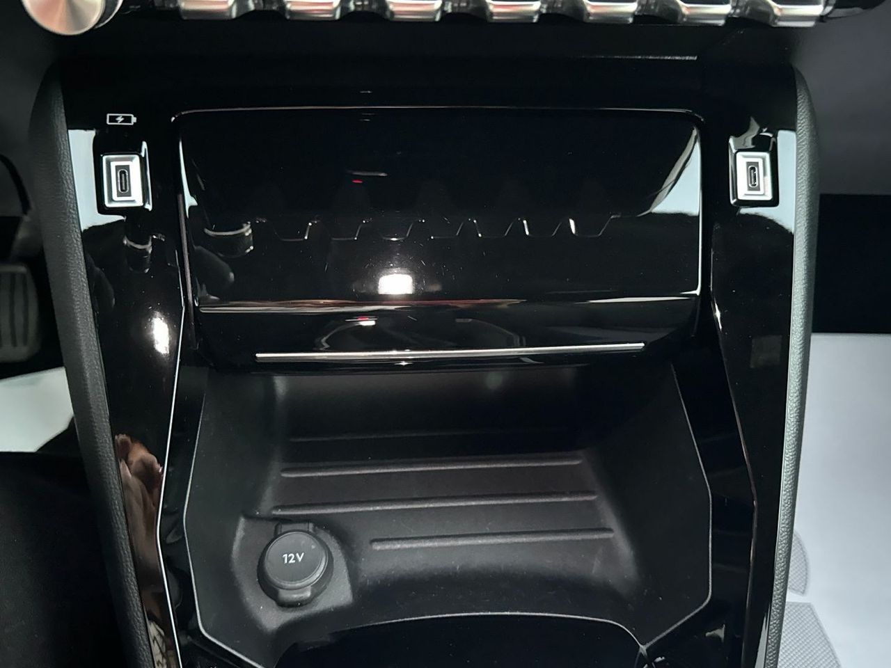 Peugeot 2008 PureTech 100 S&S Allure 75 kW (100 CV) - foto 31