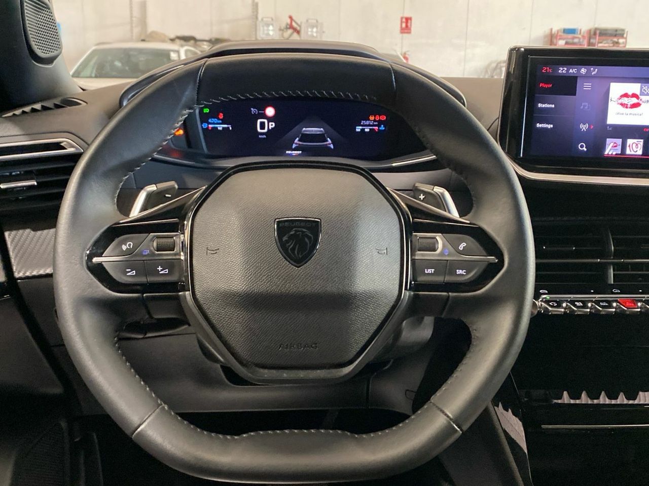 Peugeot 2008 PureTech 130 S&S Allure EAT8 96 kW (130 CV) - foto 9