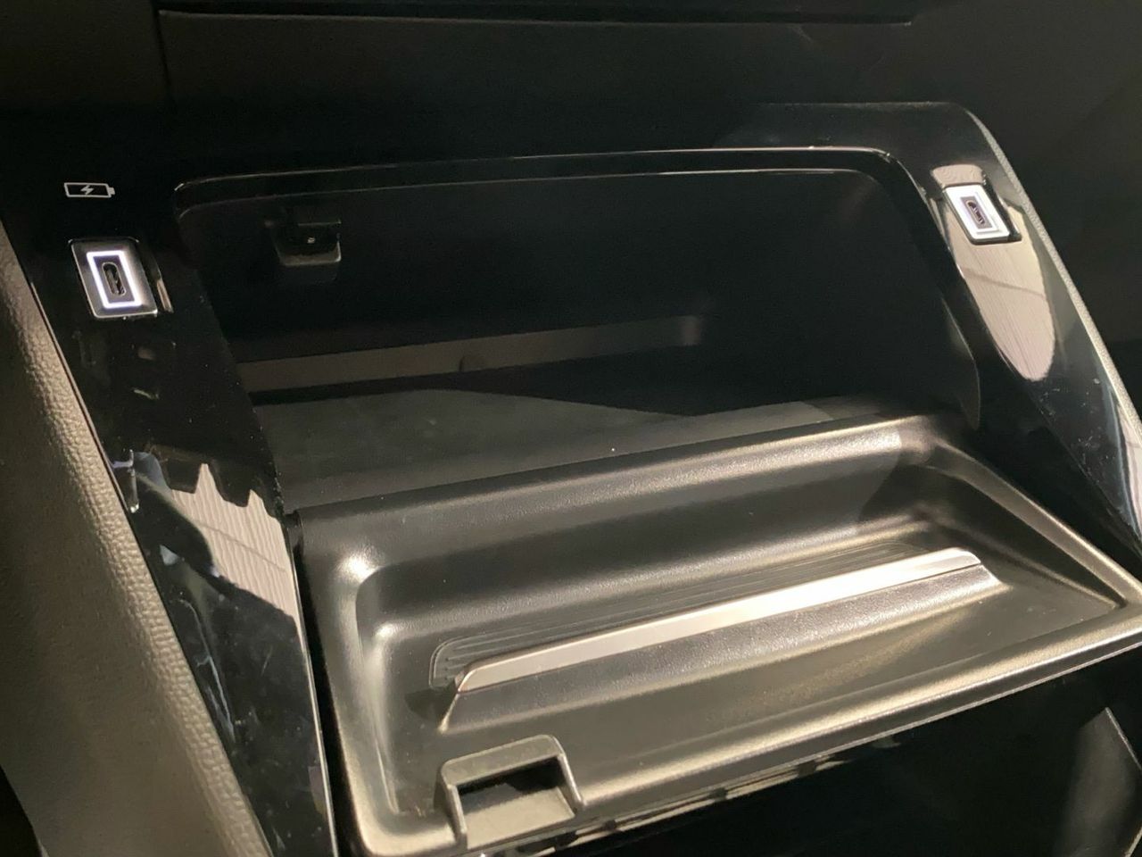 Peugeot 2008 PureTech 130 S&S Allure EAT8 96 kW (130 CV) - foto 28