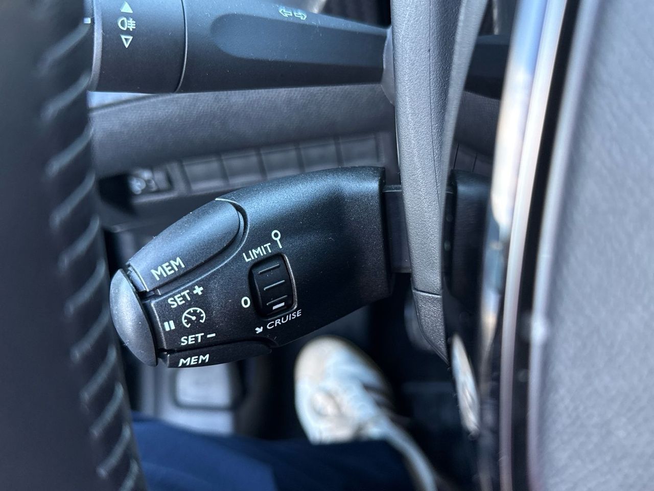 Peugeot 208 PureTech 100 Active 75 kW (100 CV) - foto 25