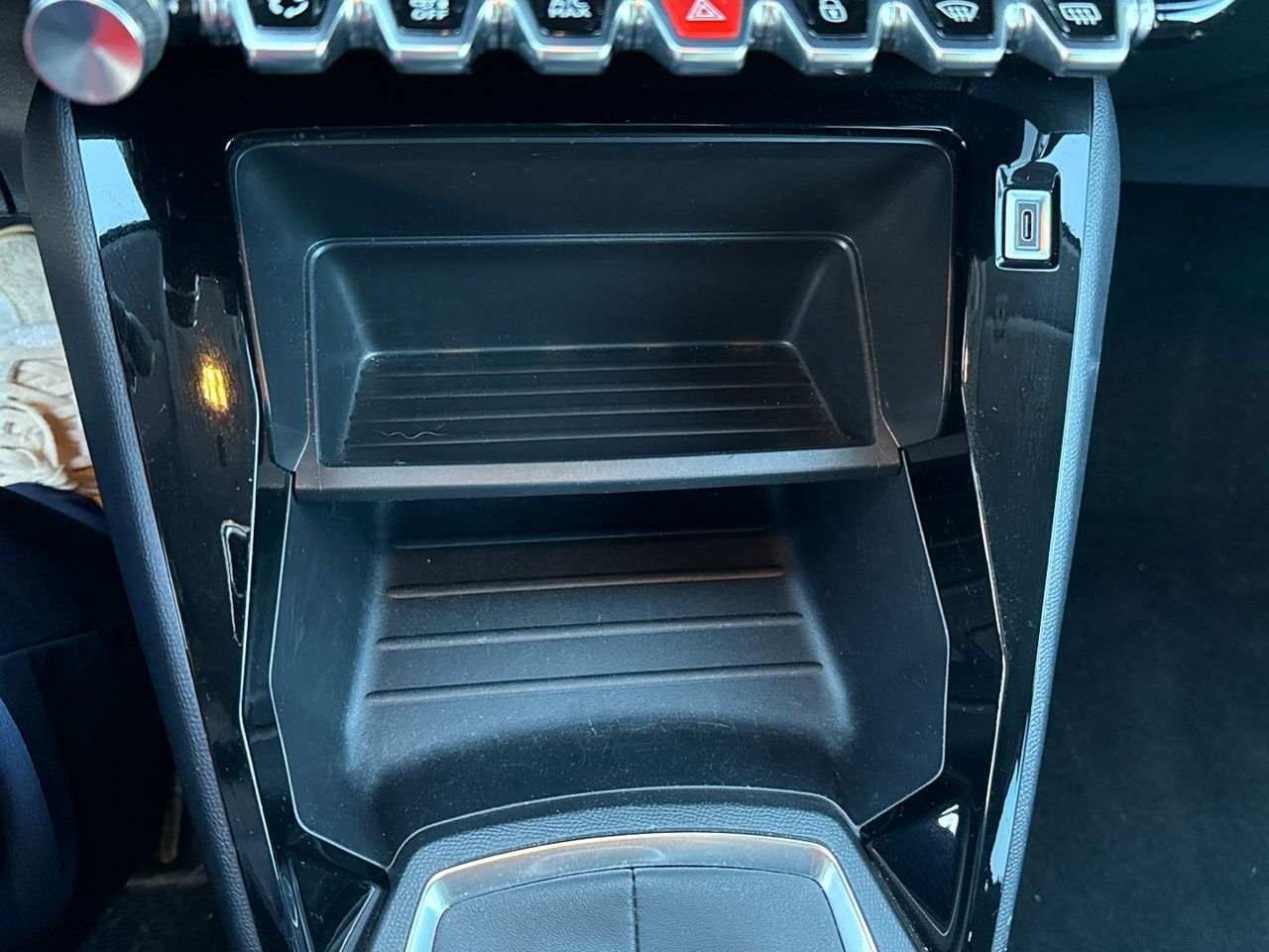 Peugeot 208 PureTech 100 Active 75 kW (100 CV) - foto 30