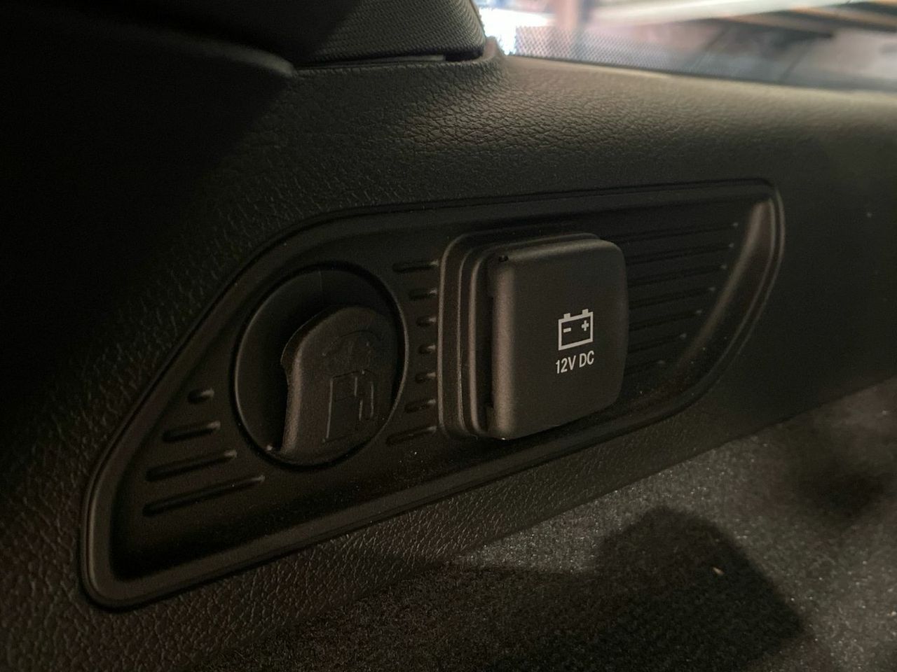 Jeep Grand Cherokee 2.0 PHEV Summit Reserve 4xe 280 kW (381  - foto 59