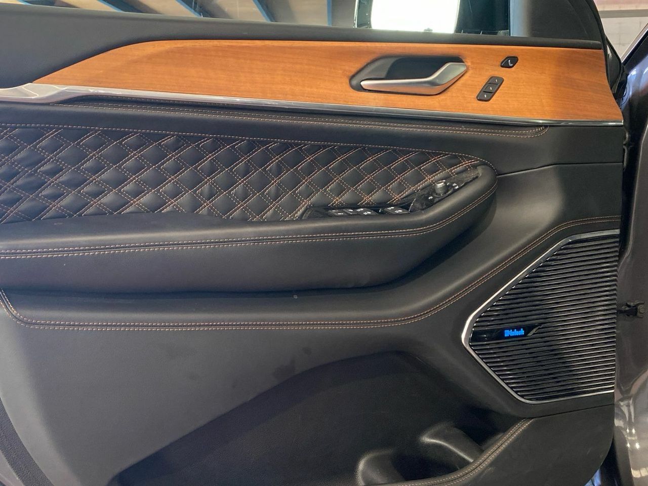 Jeep Grand Cherokee 2.0 PHEV Summit Reserve 4xe 280 kW (381  - foto 19