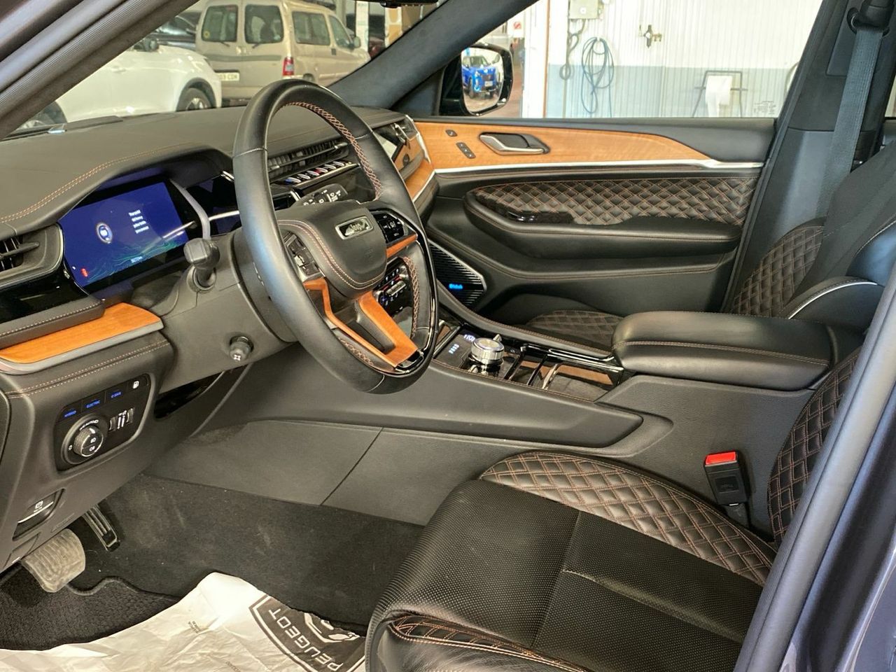 Jeep Grand Cherokee 2.0 PHEV Summit Reserve 4xe 280 kW (381  - foto 11