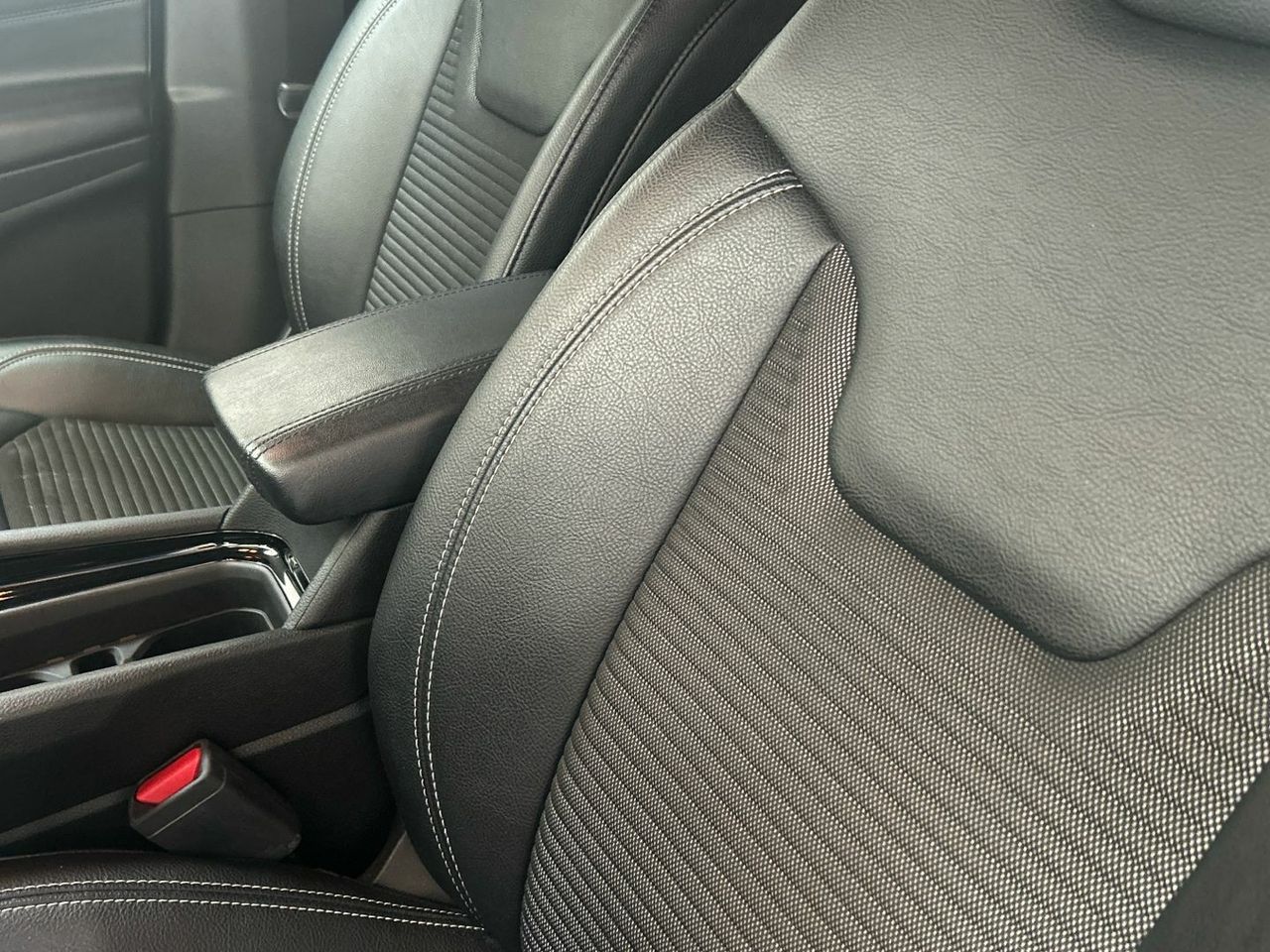 Jeep Compass 1.5 MHEV Limited DCT 96 kW (130 CV) - foto 31